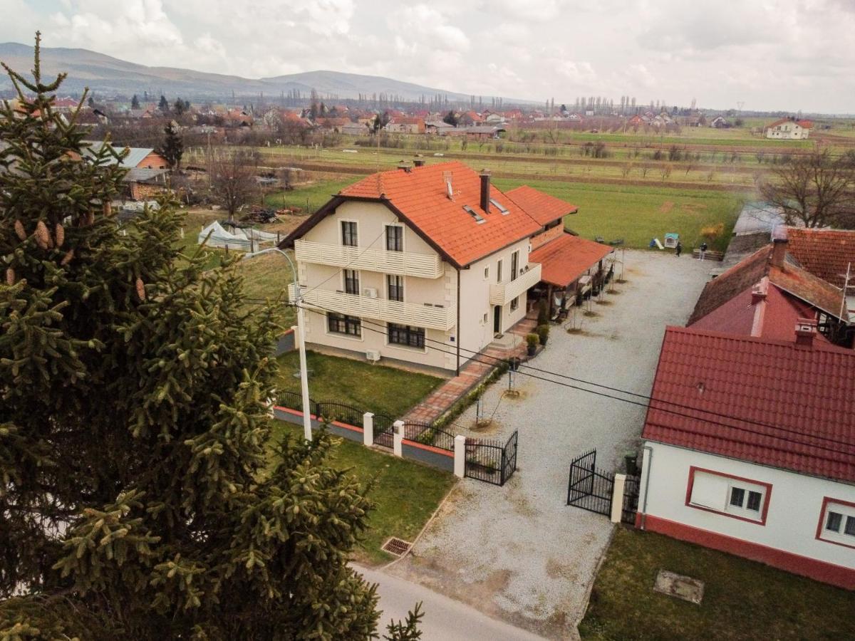 Kuca Za Odmor Vallirea Kaptol Εξωτερικό φωτογραφία