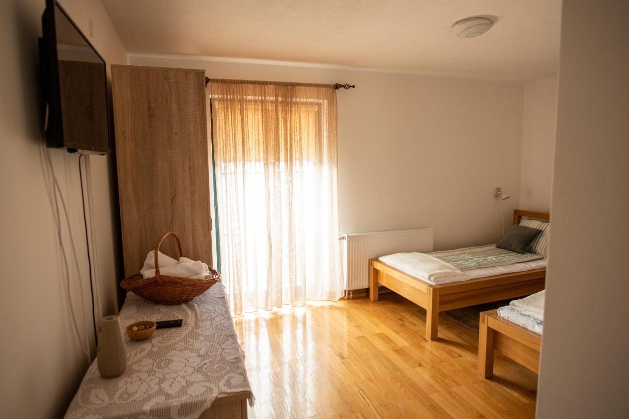 Kuca Za Odmor Vallirea Kaptol Εξωτερικό φωτογραφία